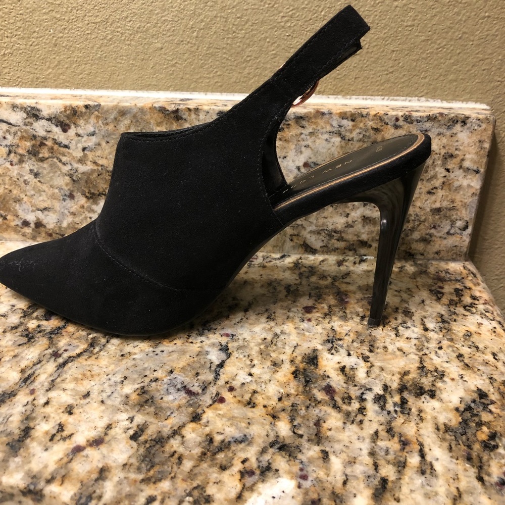 Close toed sling back heels